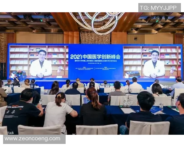 加维引领新潮流探讨未来足球发展与技术创新的完美结合